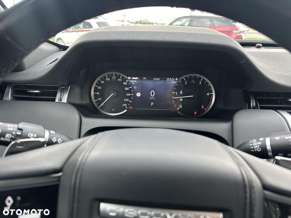 Land Rover Discovery Sport - 19