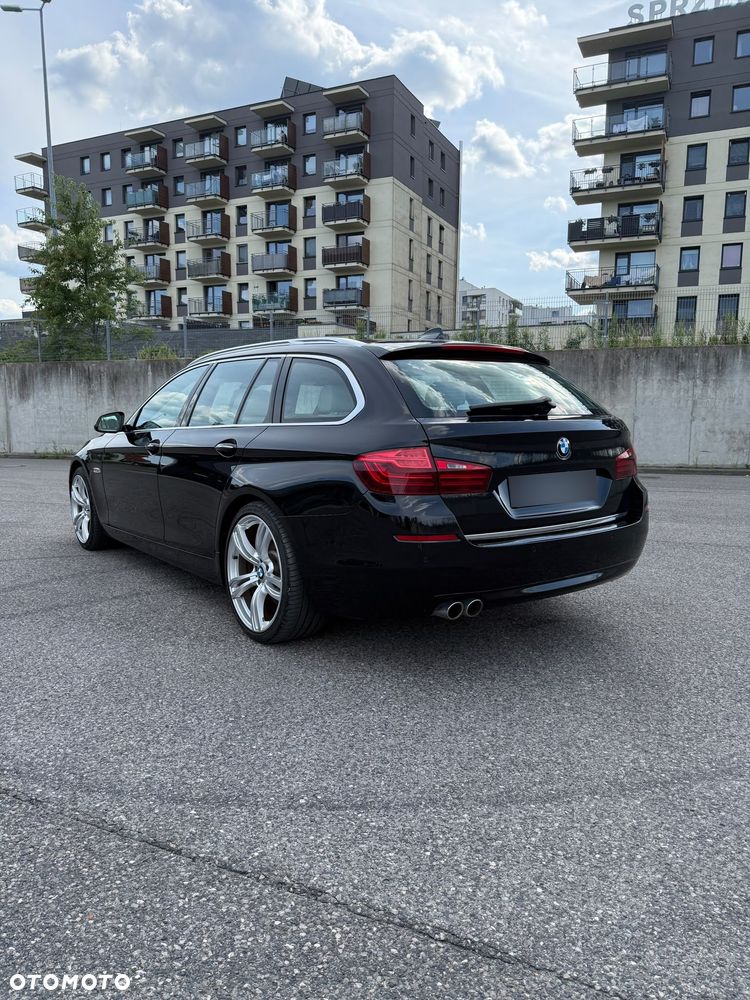 BMW Seria 5 530d xDrive Luxury Line - 4