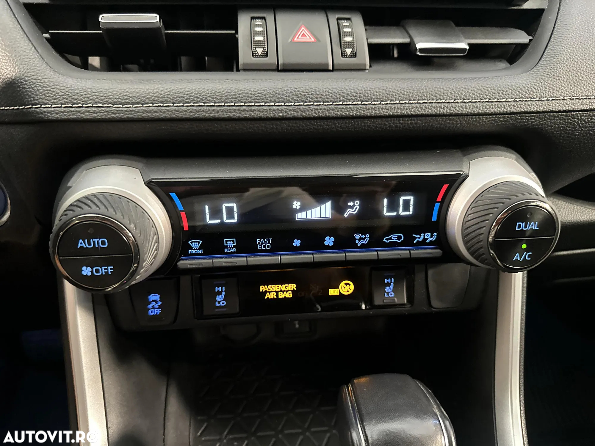 Toyota RAV4 - 18