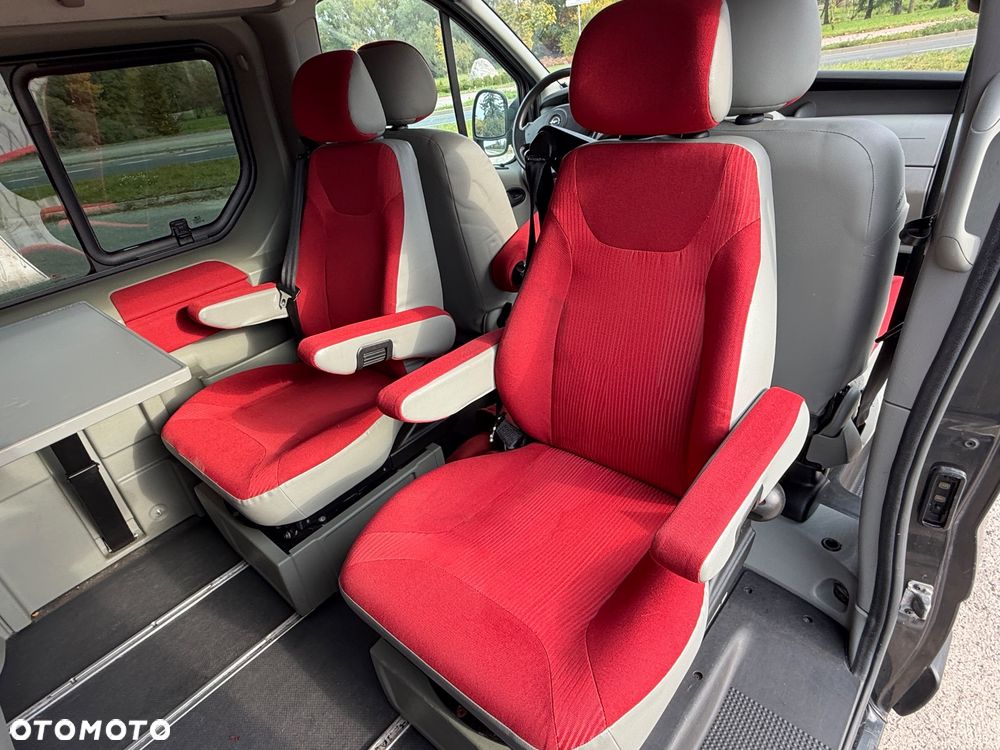 Opel Vivaro - 23