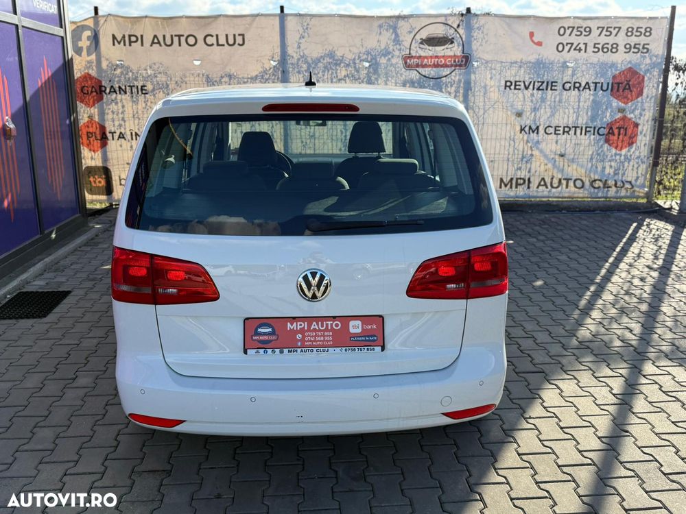 Volkswagen Touran 1.6 TDI DSG Comfortline - 6