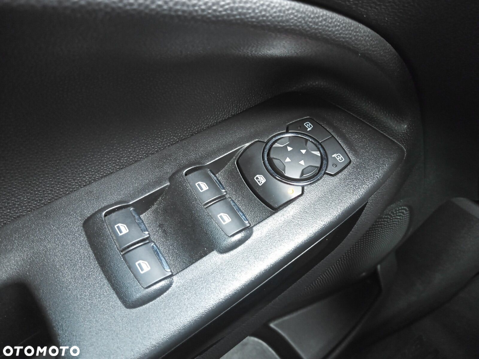 Ford EcoSport - 29