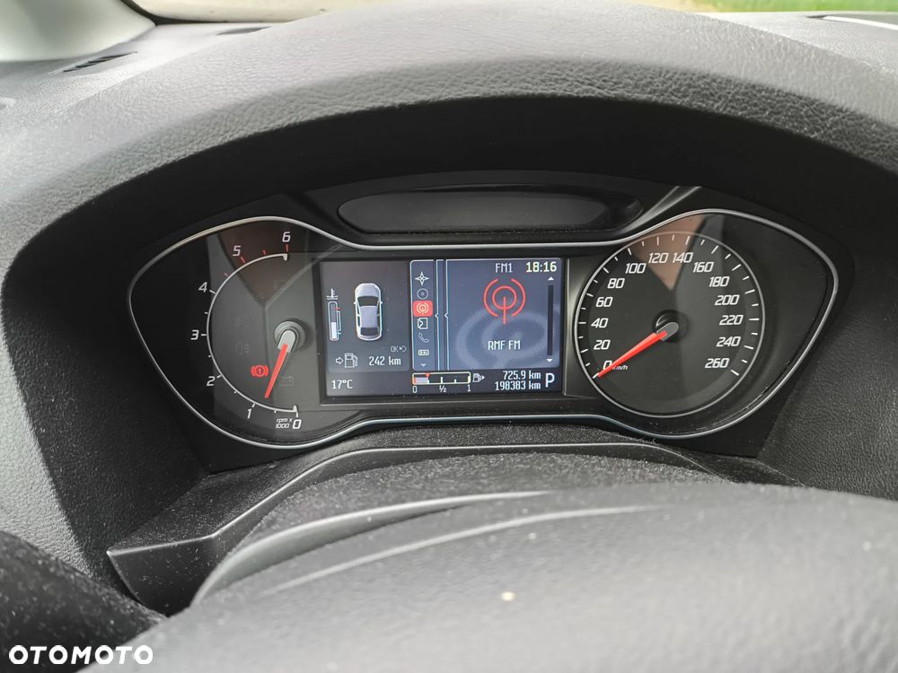 Ford S-Max 2.0 TDCi DPF Titanium - 5