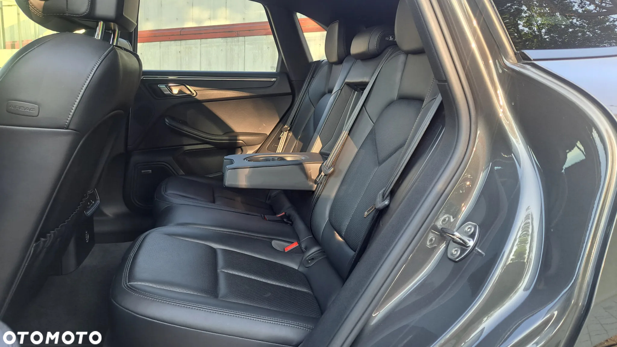 Porsche Macan - 23