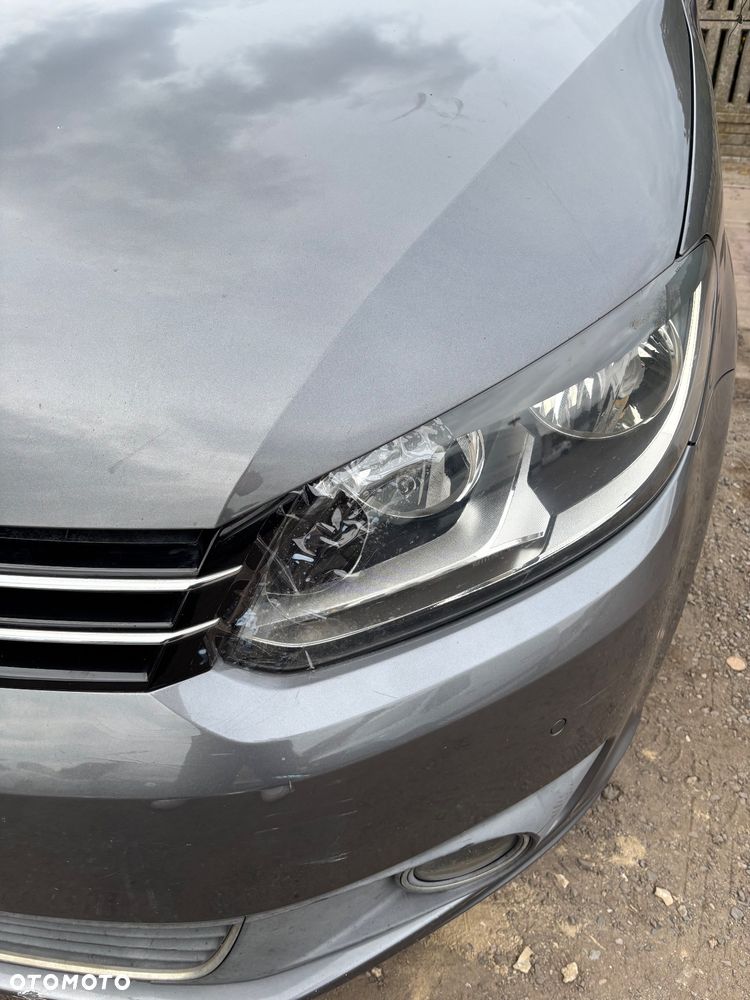 Volkswagen Touran - 9