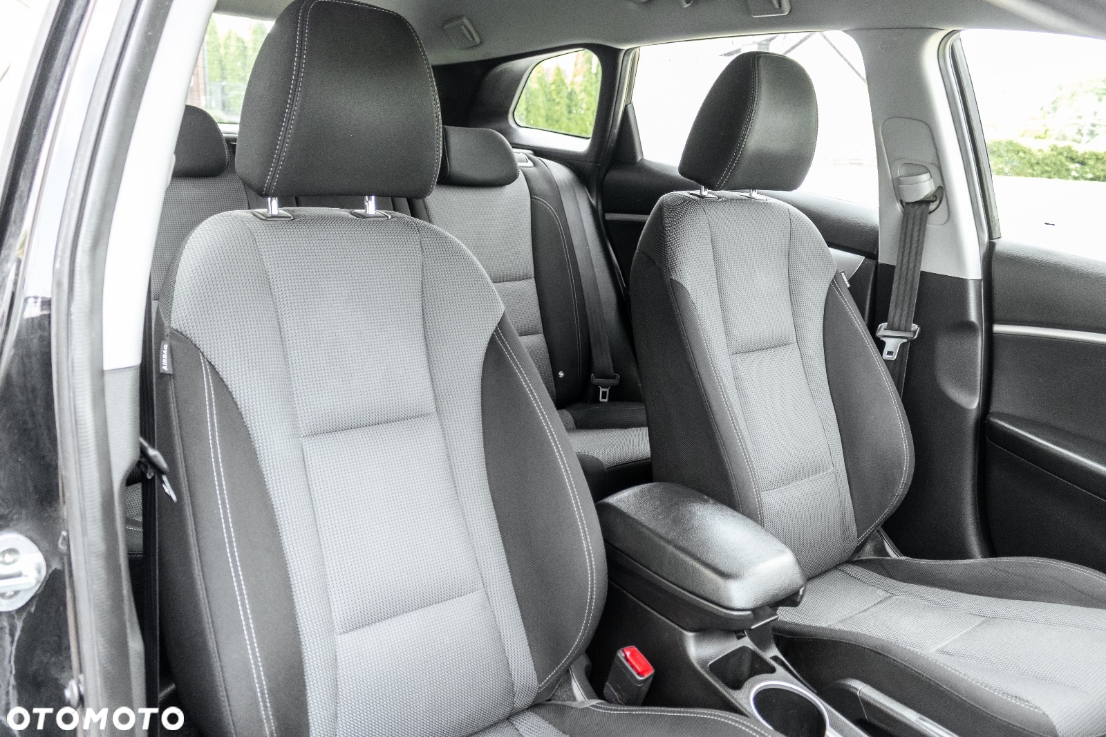 Hyundai i30 1.6 D GO Plus DCT - 17