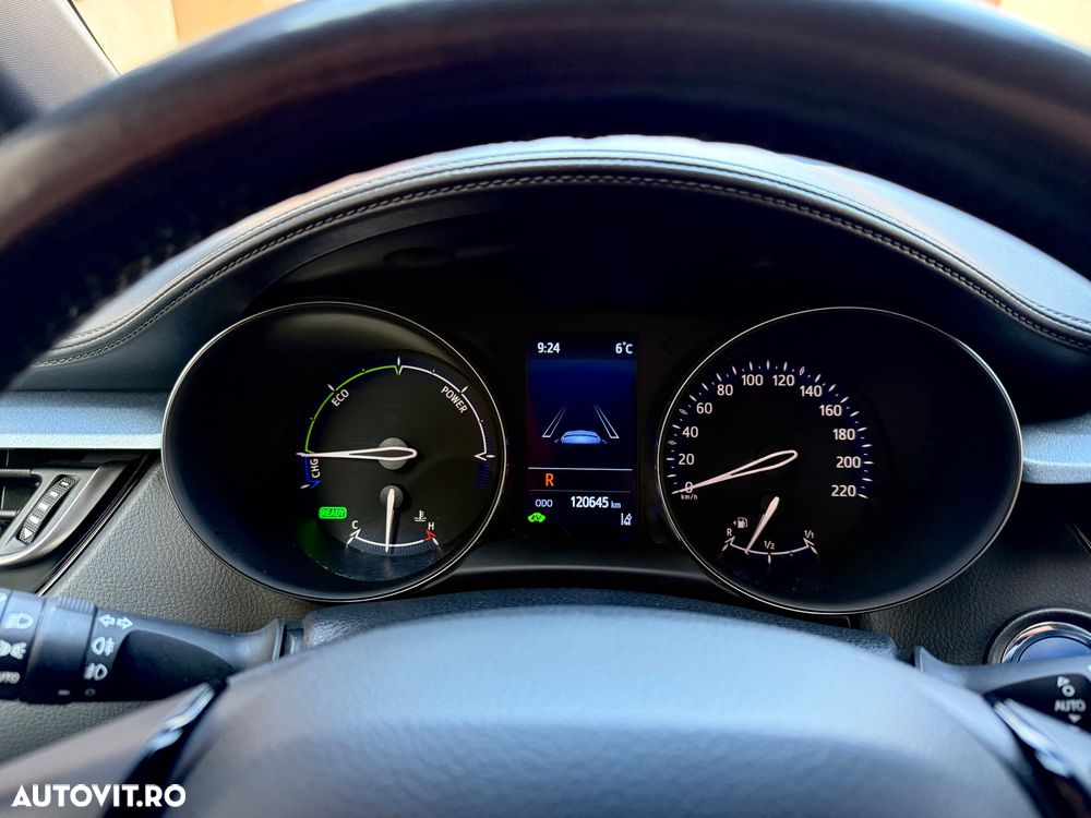 Toyota C-HR - 13