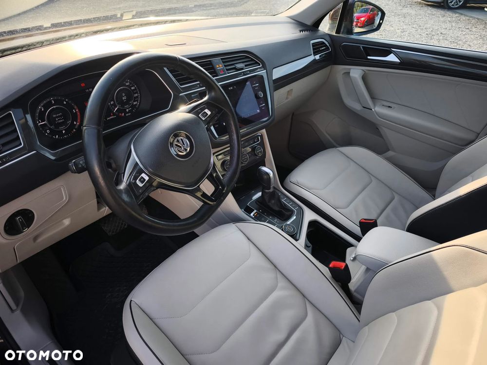 Volkswagen Tiguan 2.0 TDI SCR 4MOTION DSG Highline - 19