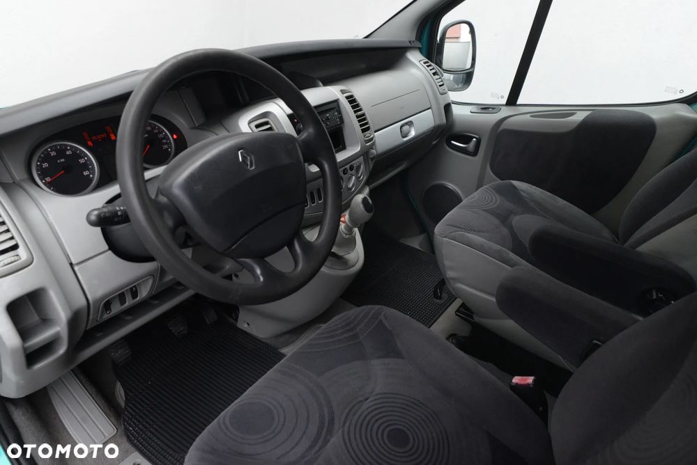 Renault Trafic L1H1 Passenger Lux - 30