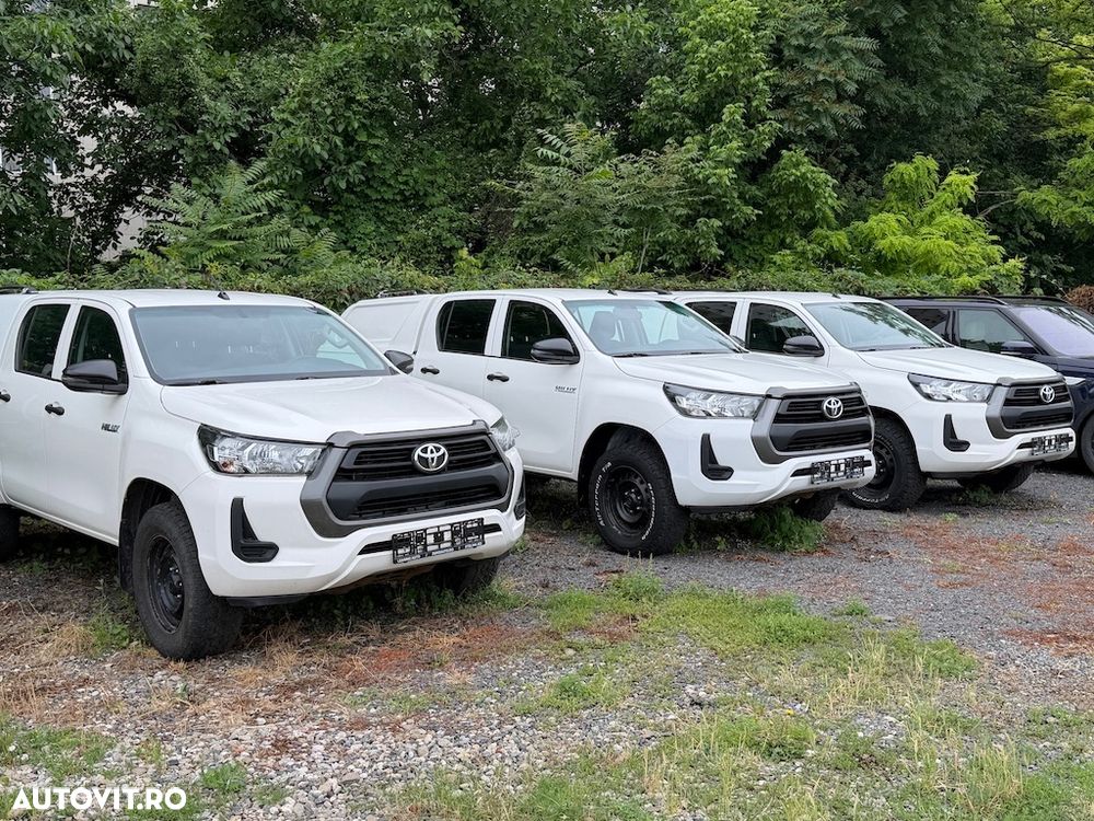 Toyota Hilux - 13