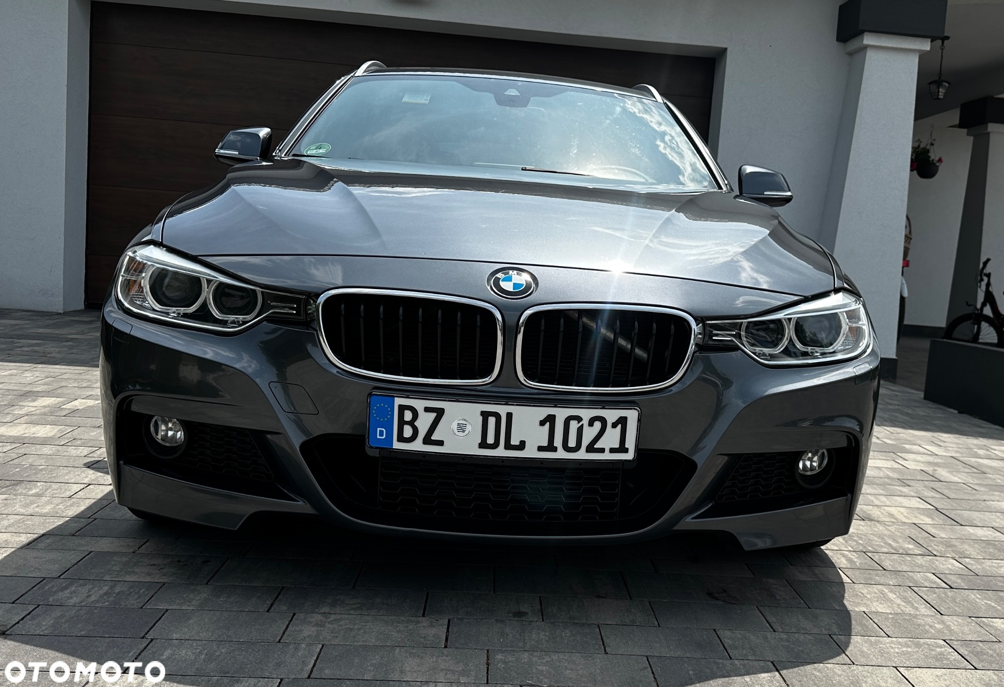 BMW Seria 3 320i M Sport - 9
