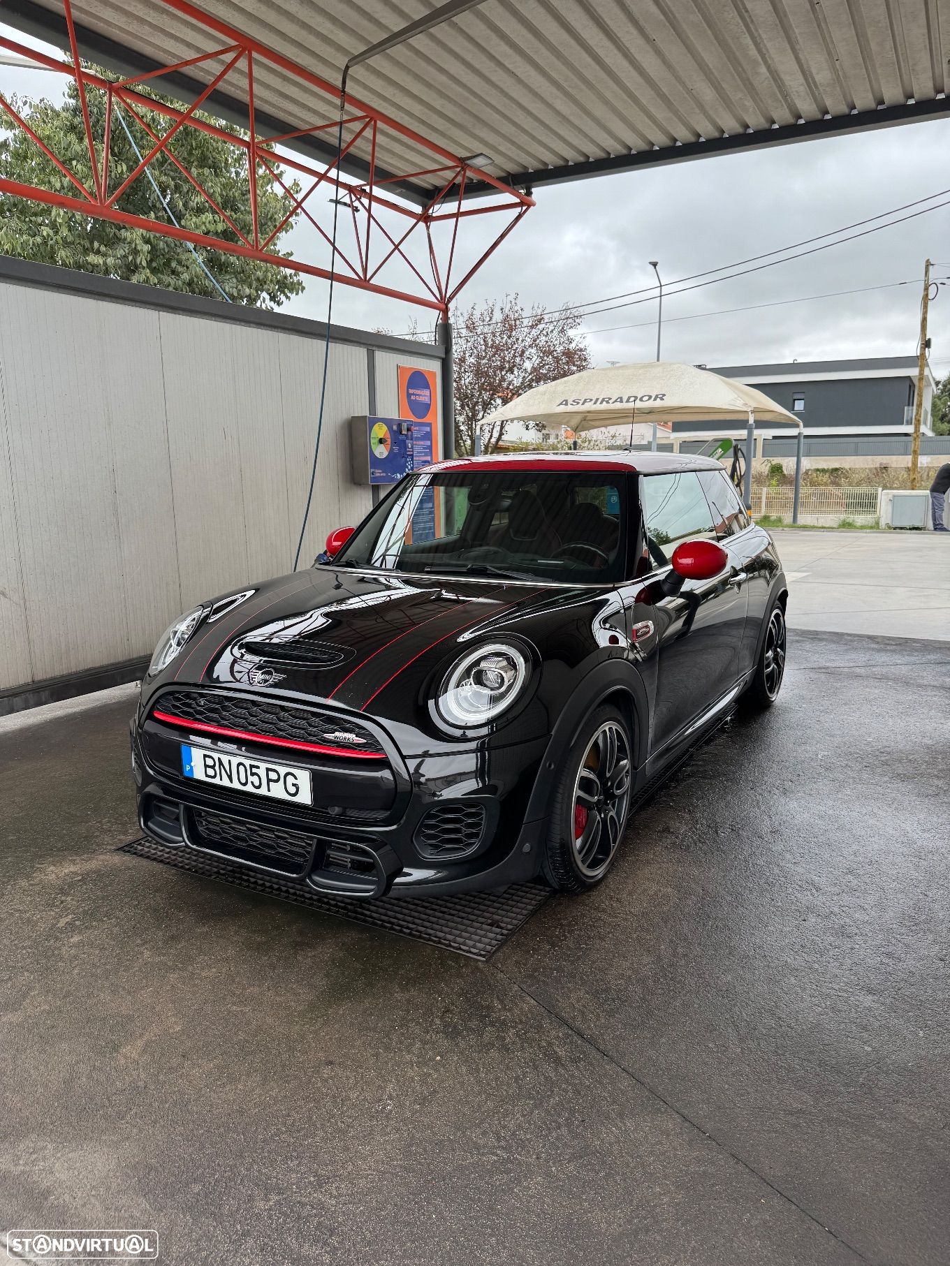 MINI 3 Portas John Cooper Works Auto Desportiva - 1