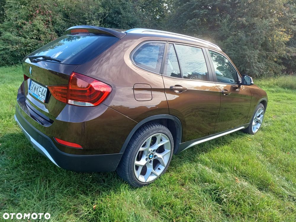 BMW X1 sDrive18i xLine - 6