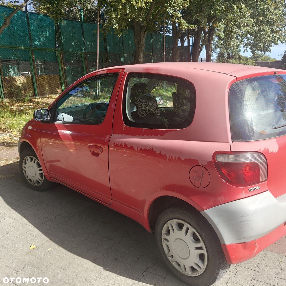 Toyota Yaris - 2