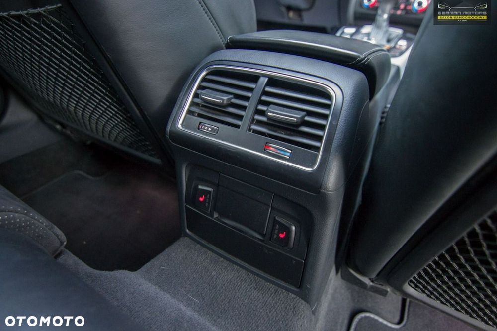 Audi A4 Avant 2.0 TFSI quattro S tronic S line Sportpaket - 29