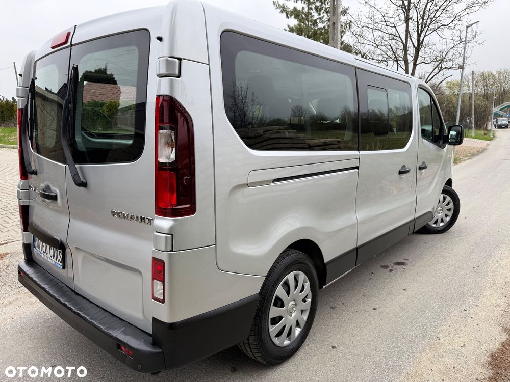 Renault Trafic - 26