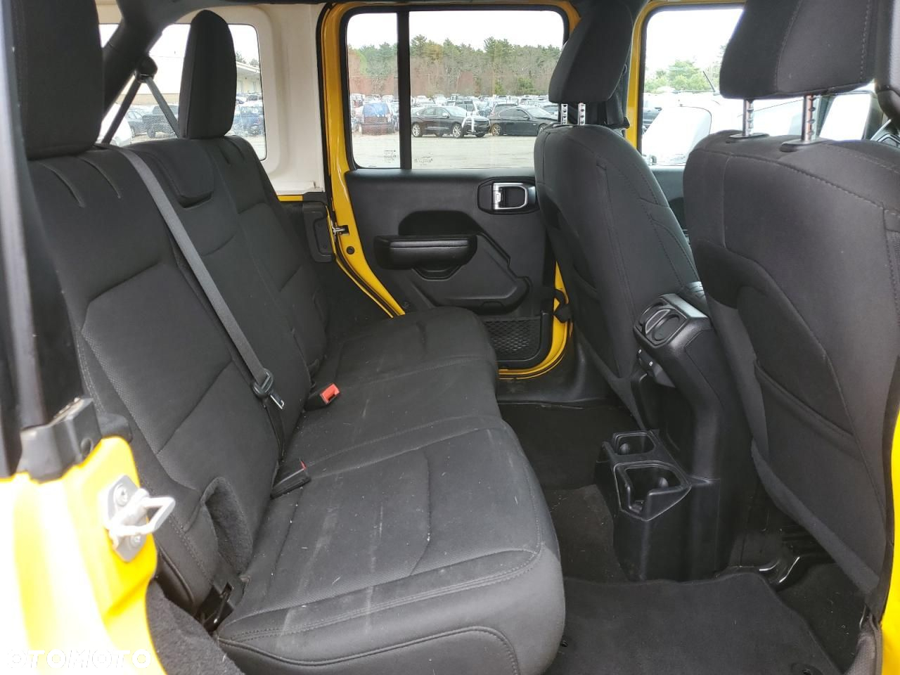 Jeep Wrangler - 10