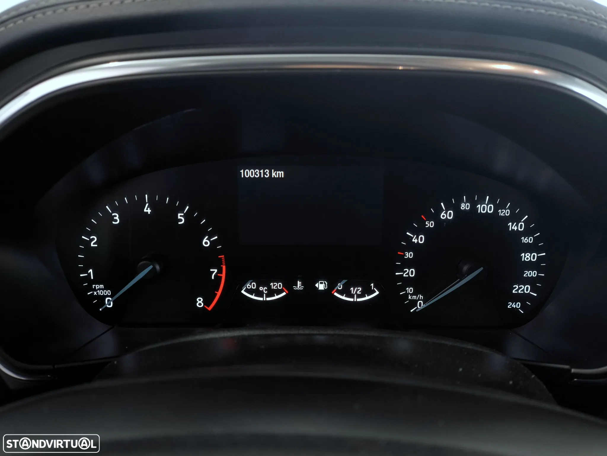 Ford Focus 1.0 EcoBoost Vignale - 13