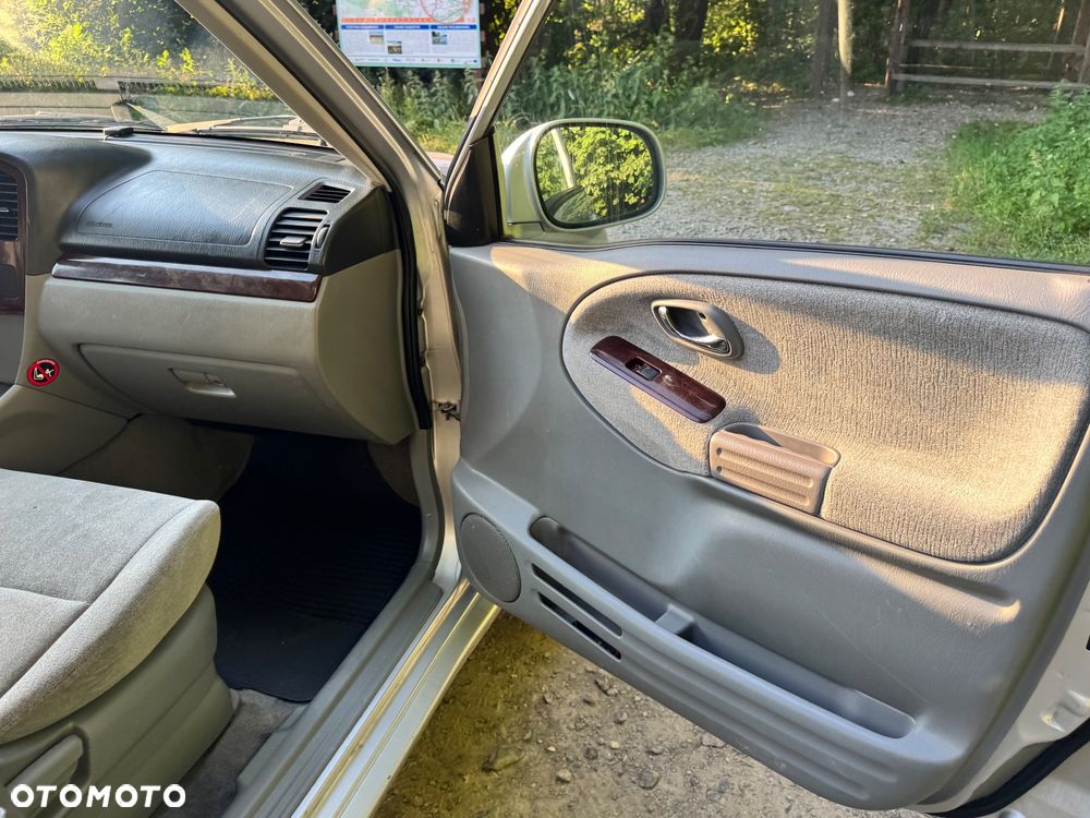 Suzuki Grand Vitara 2.7 V6 - 15