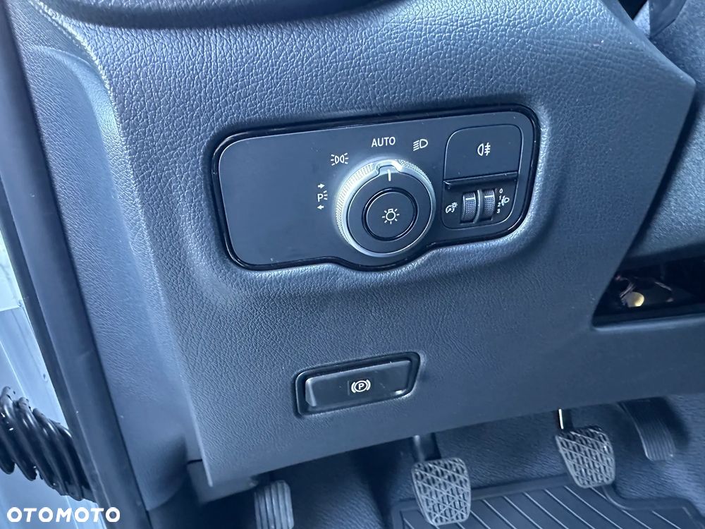 Mercedes-Benz Vito 116 CDI Furgon PRO Długi 3200 mm - 32