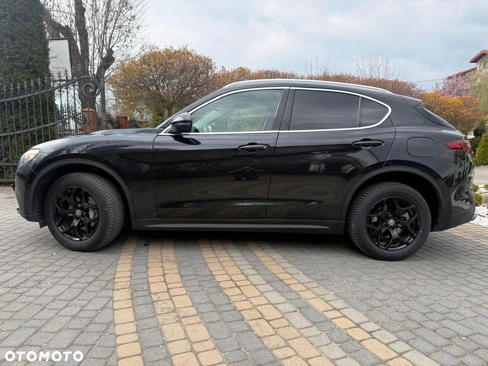 Alfa Romeo Stelvio - 28