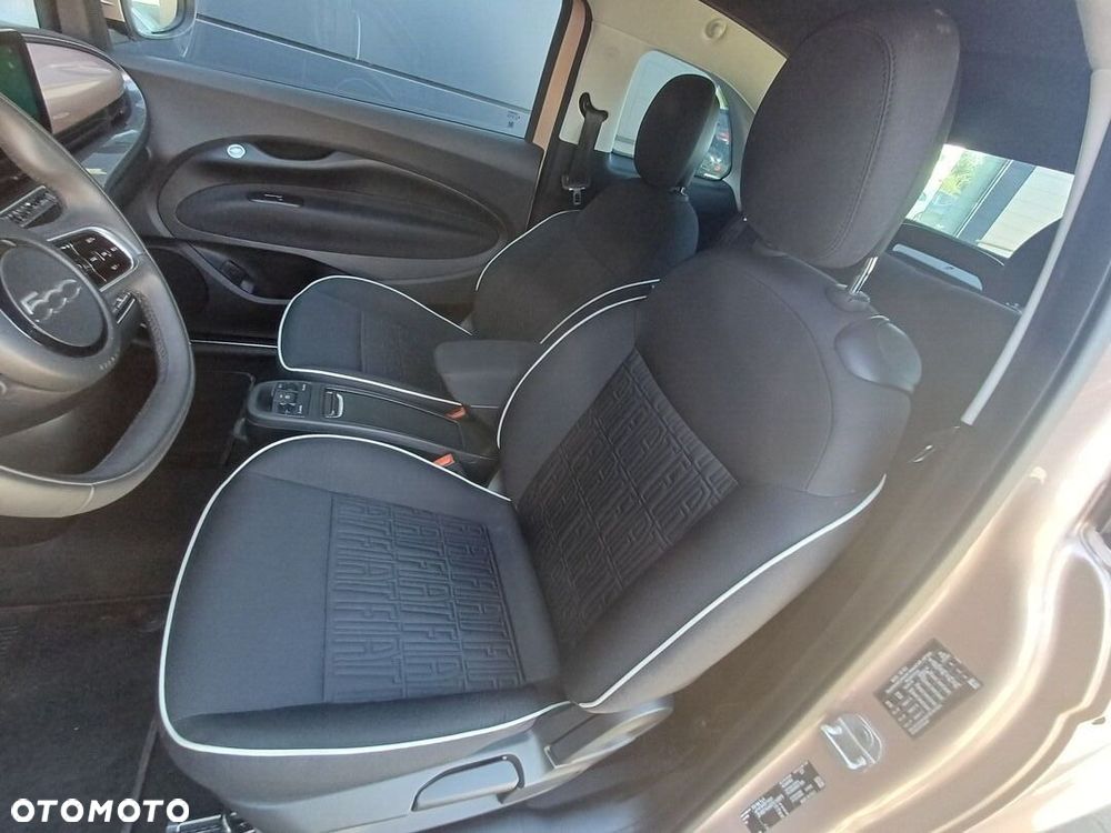 Fiat 500e - 17