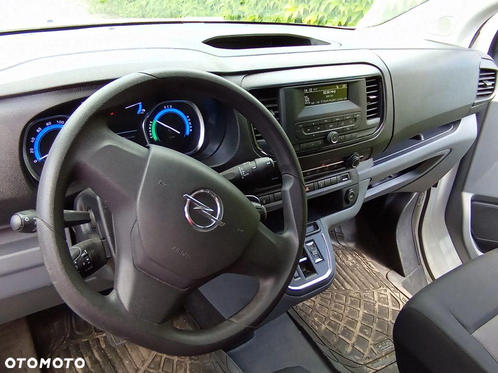 Opel Vivaro - 20