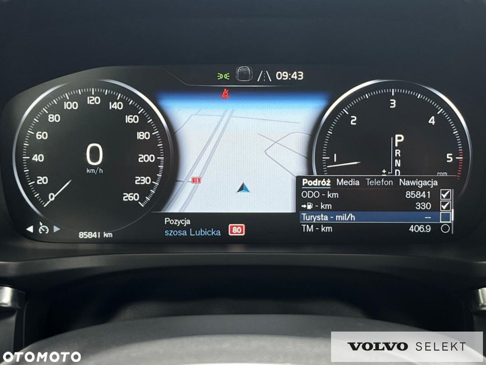 Volvo V60 Cross Country - 29