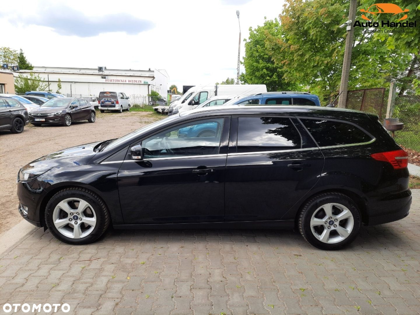 Ford Focus Turnier 1.5 EcoBoost Start-Stopp-System TITANIUM - 10