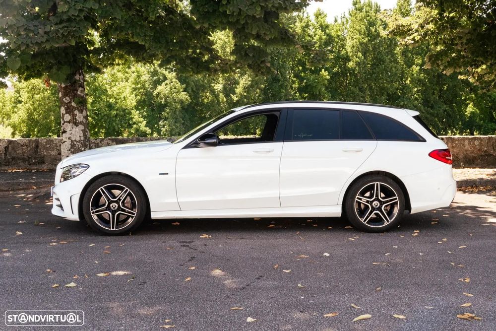 Mercedes-Benz C 300 de AMG Line - 34