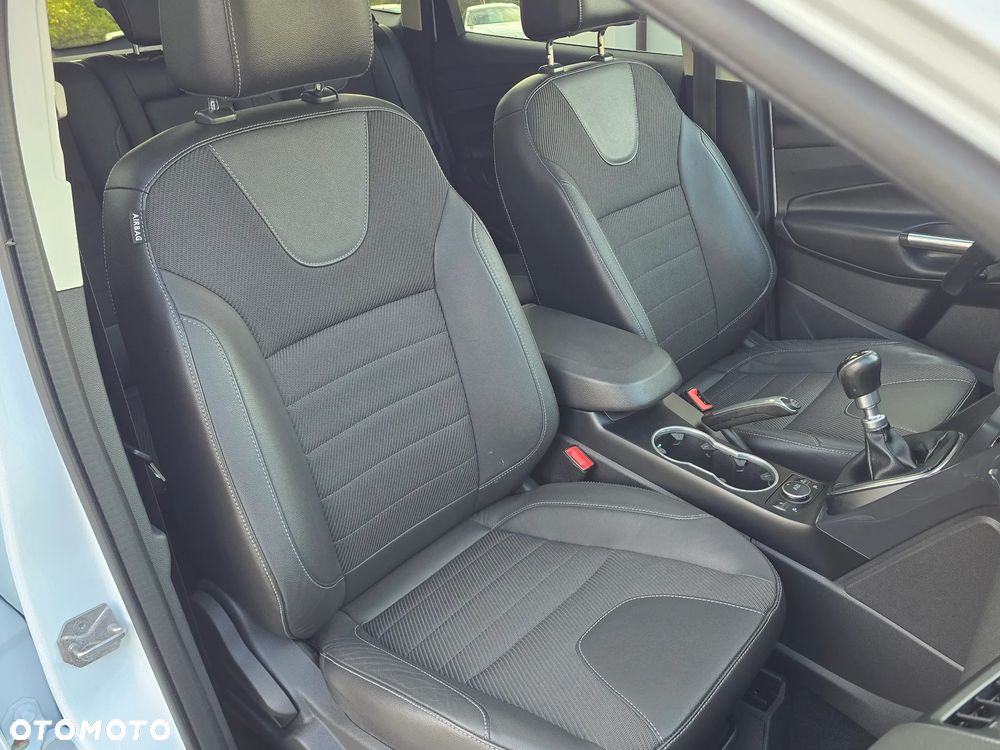 Ford Kuga 1.6 EcoBoost FWD Titanium Plus ASS - 29