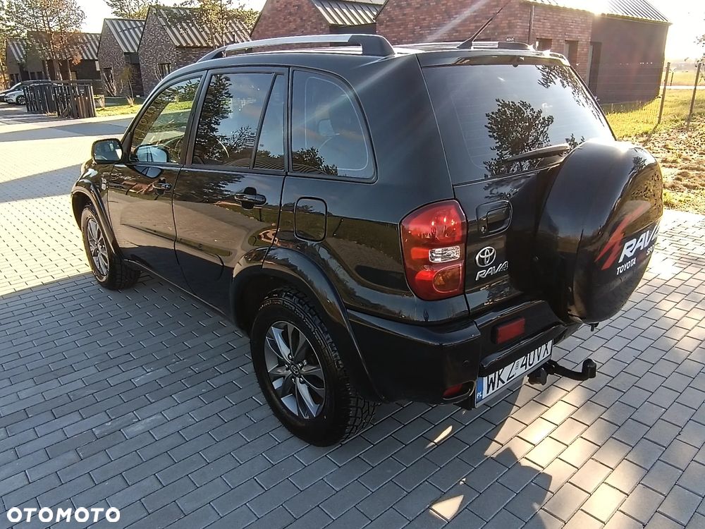 Toyota RAV4 2.0 D-4D 4x4 - 3