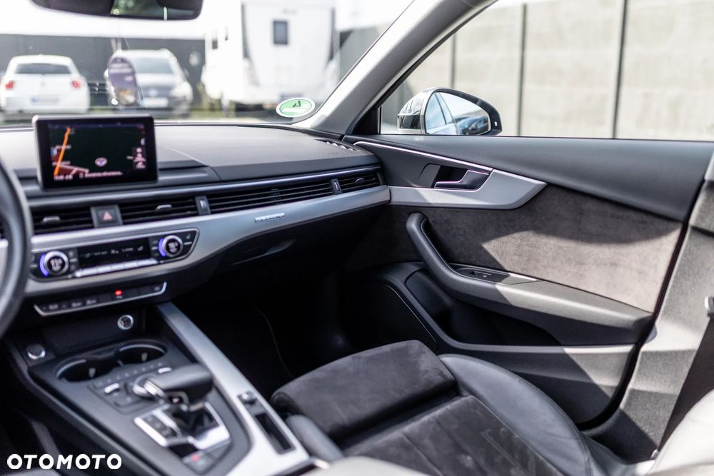 Audi A4 Avant 40 TDI quattro S tronic - 12