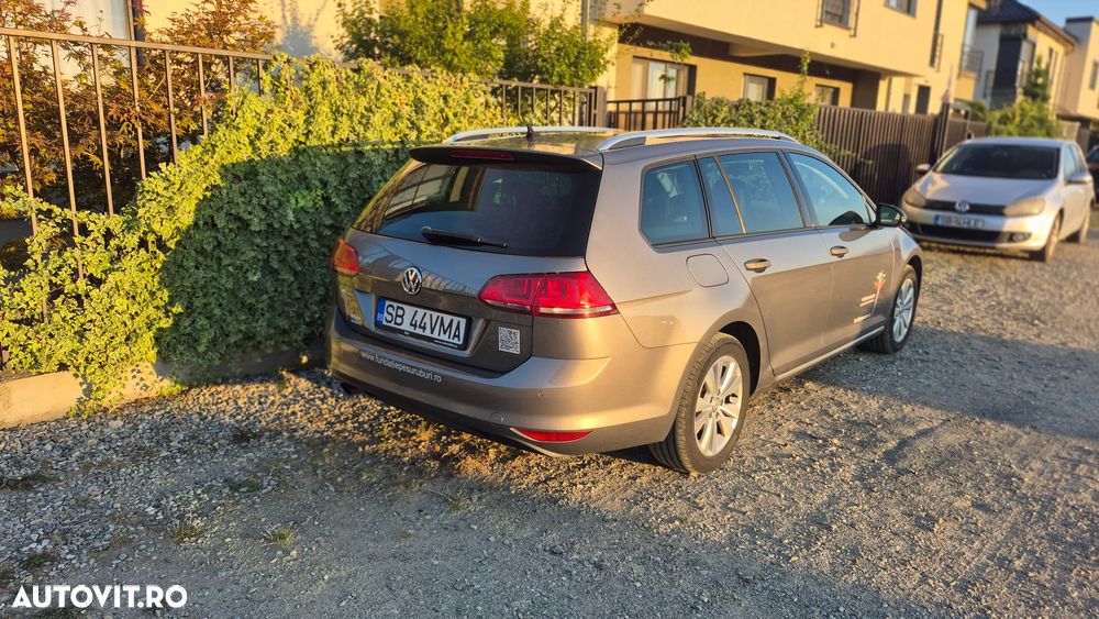 Volkswagen Golf 1.6 TDI DSG BMT Comfortline - 4