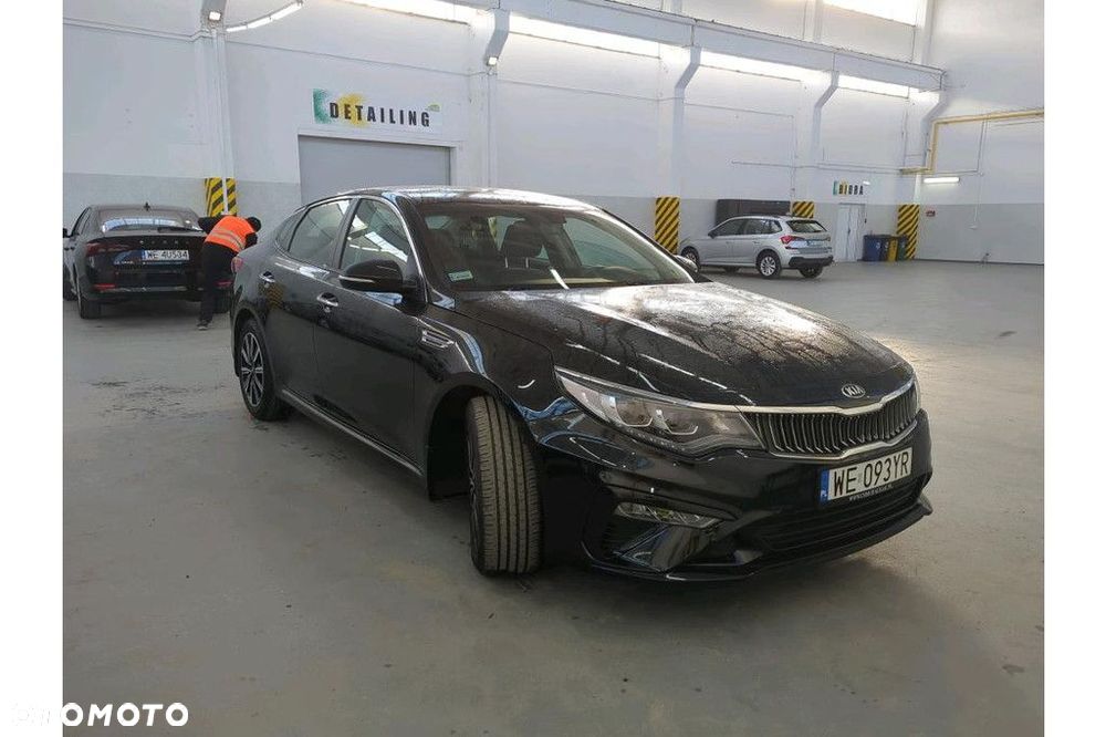 Kia Optima - 4