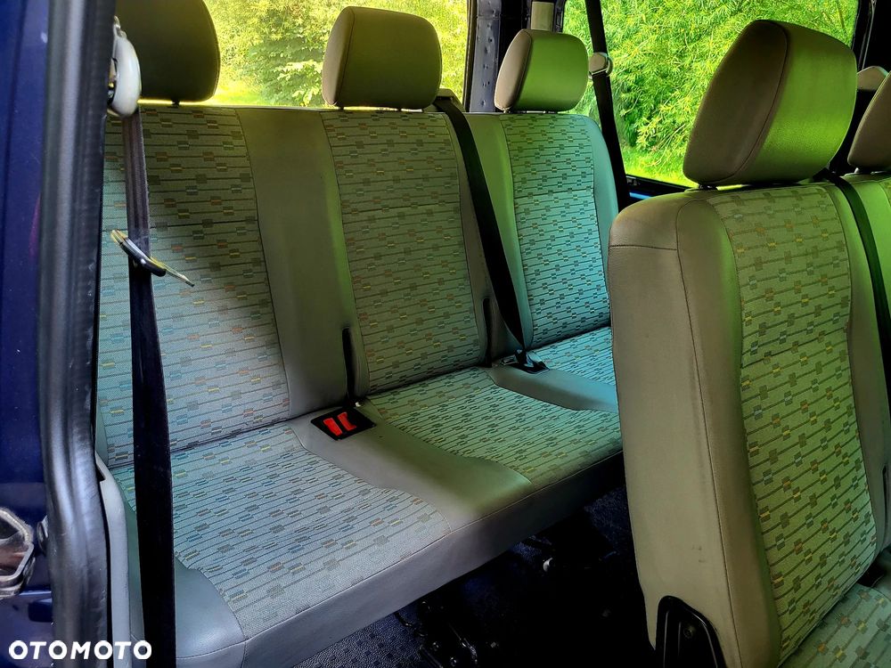 Volkswagen Transporter - 14
