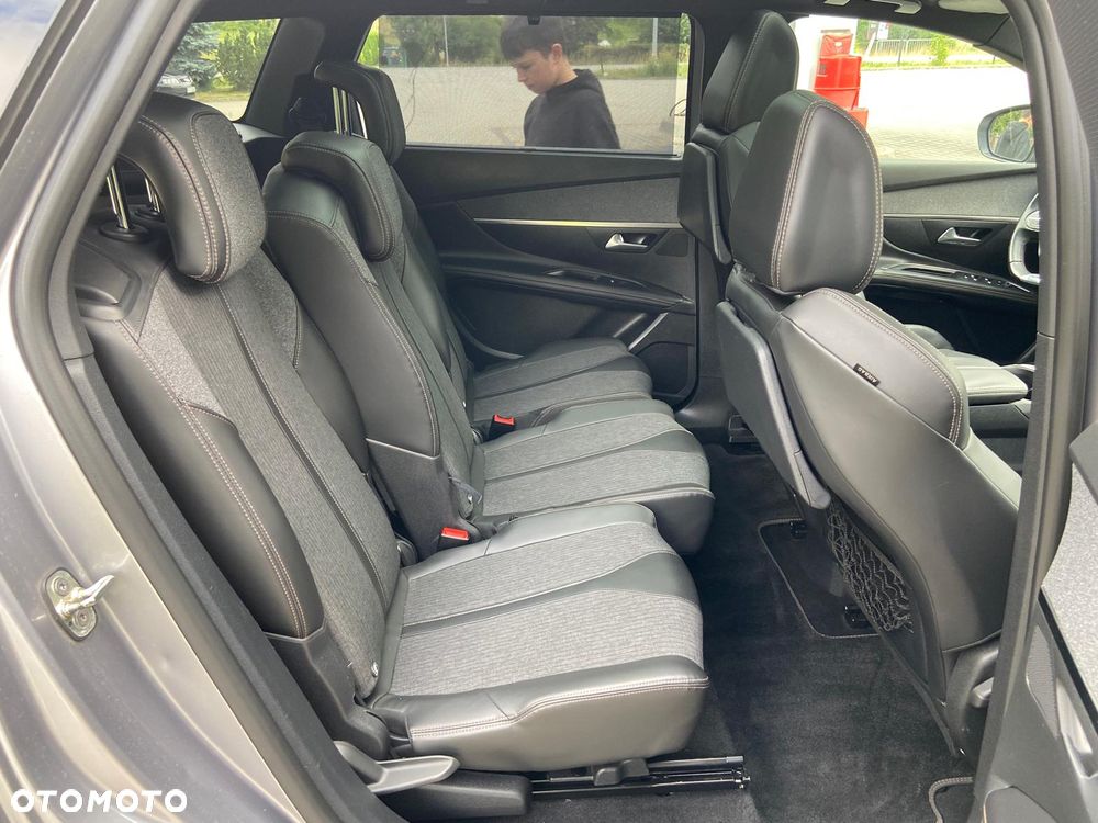 Peugeot 5008 - 4