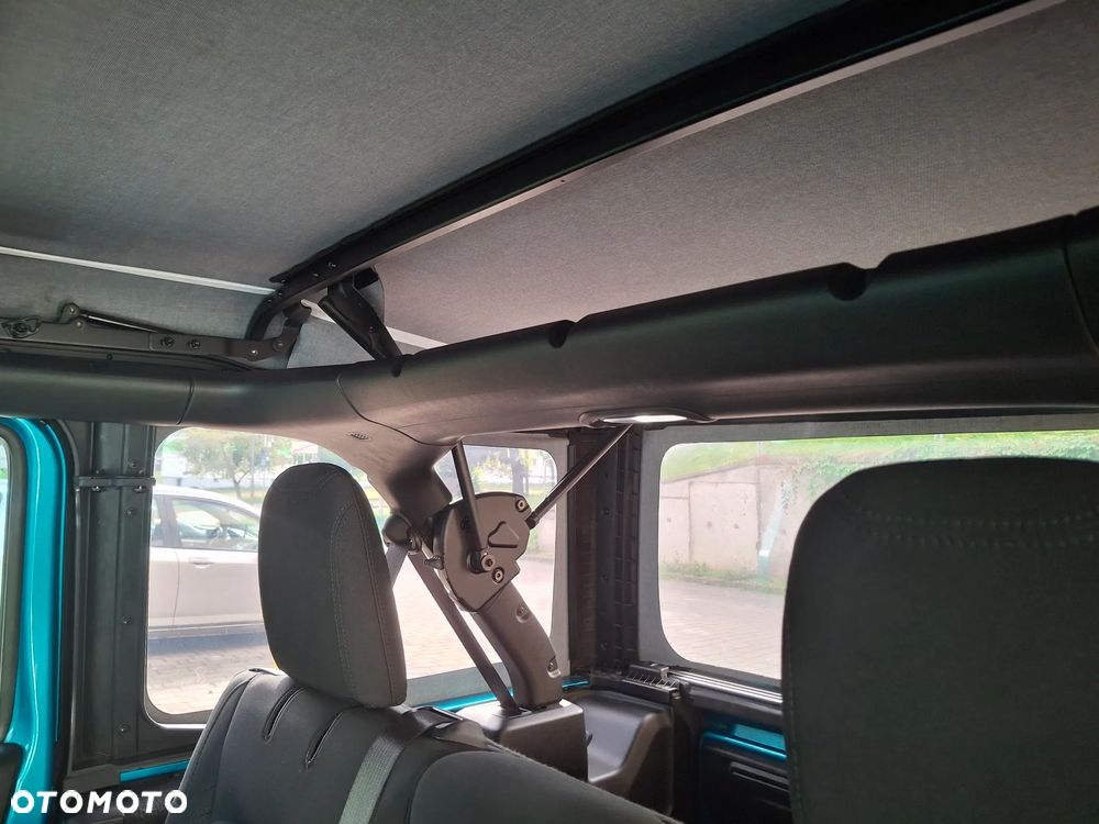 Jeep Wrangler Unlimited GME 2.0 Turbo Sport - 26