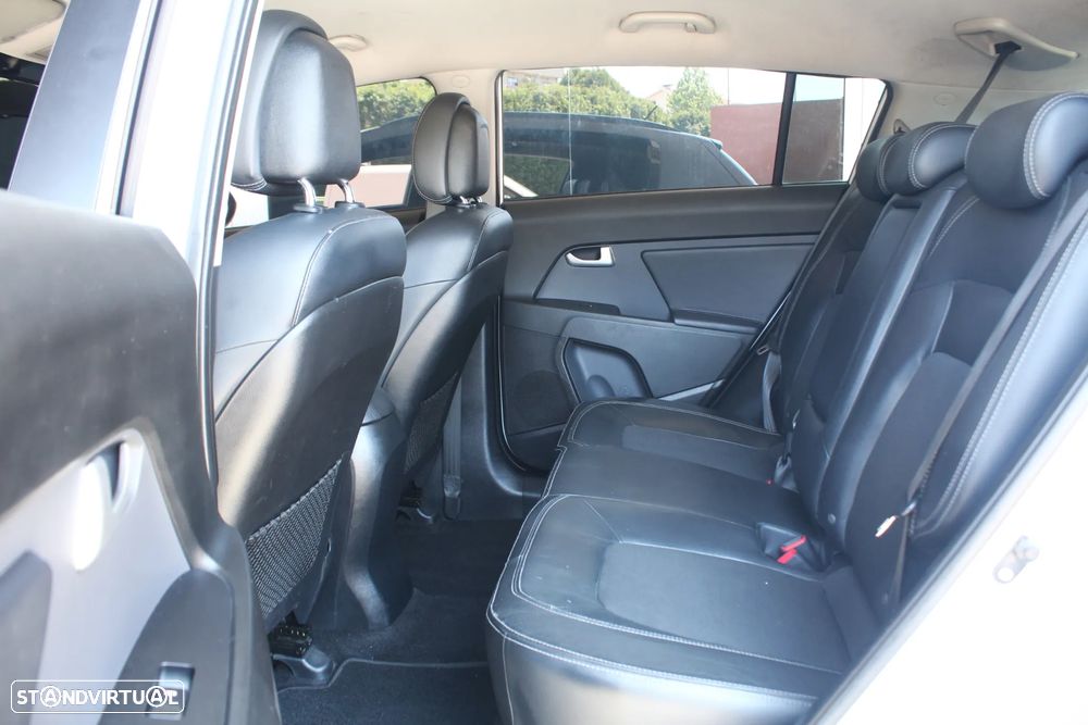 Kia Sportage 1.7 CRDI ISG TX - 32