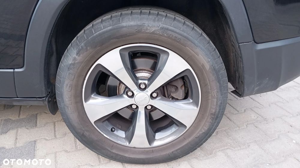 Jeep Cherokee 3.2 V6 Pentastar Active Drive I Automatik Limited - 16