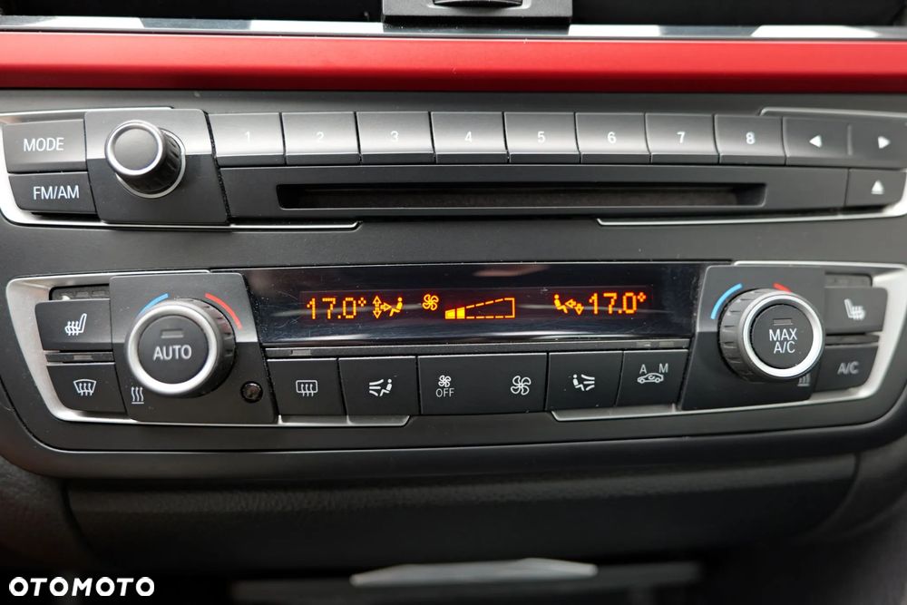 BMW Seria 3 335i xDrive Edition Sport - 12