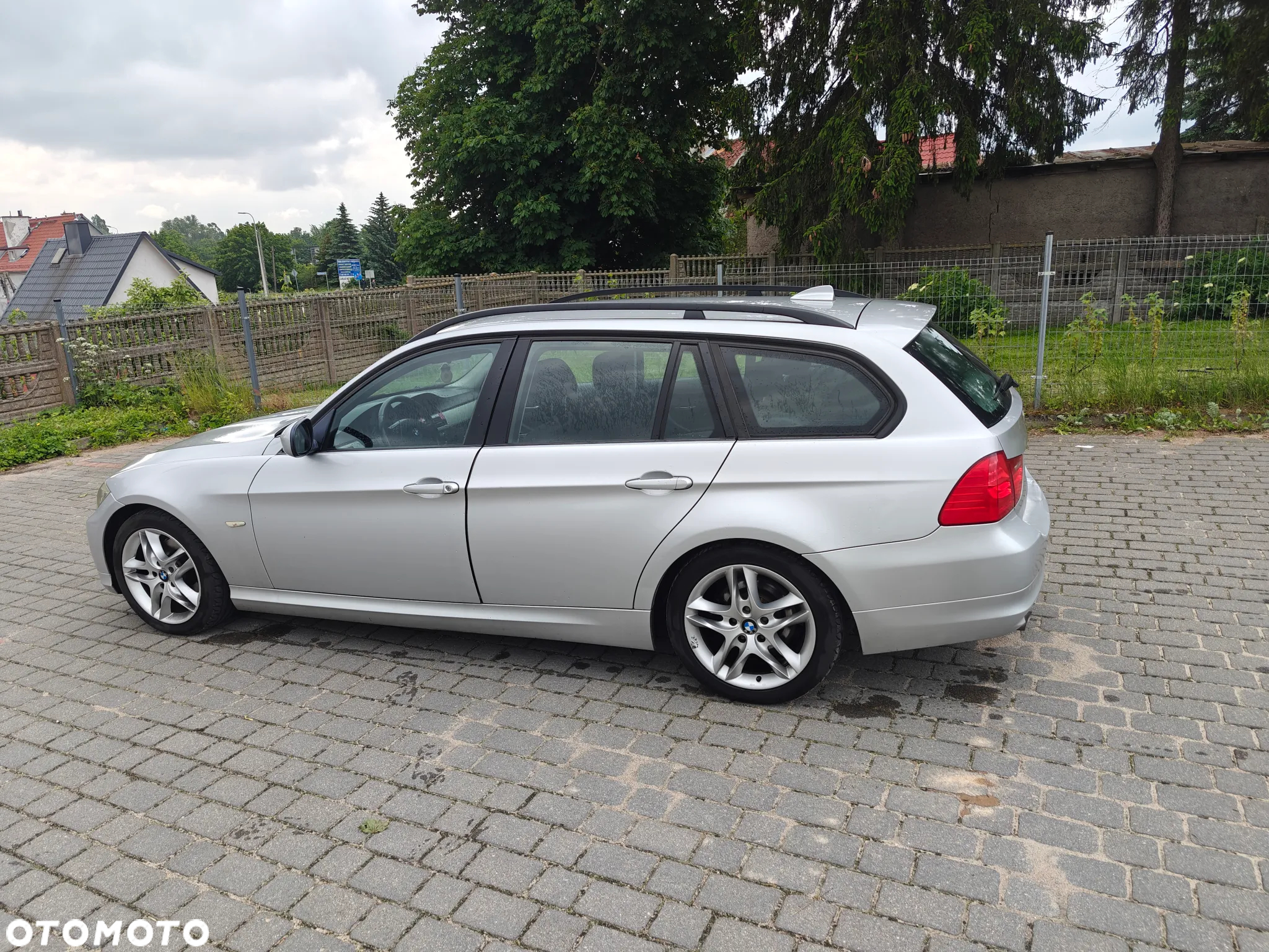 BMW Seria 3 318d - 3