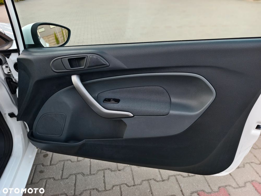 Ford Fiesta 1.25 Viva - 16