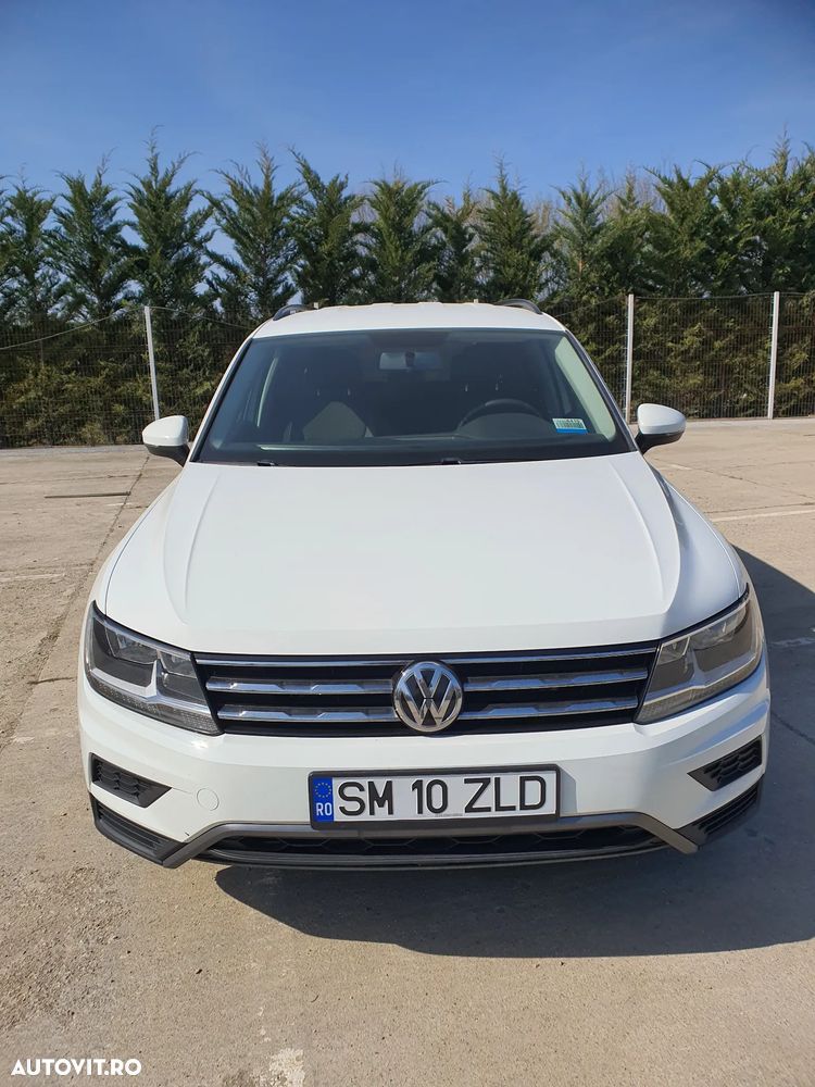 Volkswagen Tiguan - 2