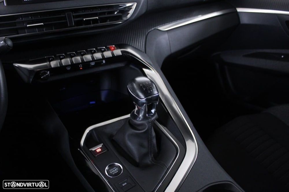 Peugeot 3008 1.2 PureTech Active Pack - 30