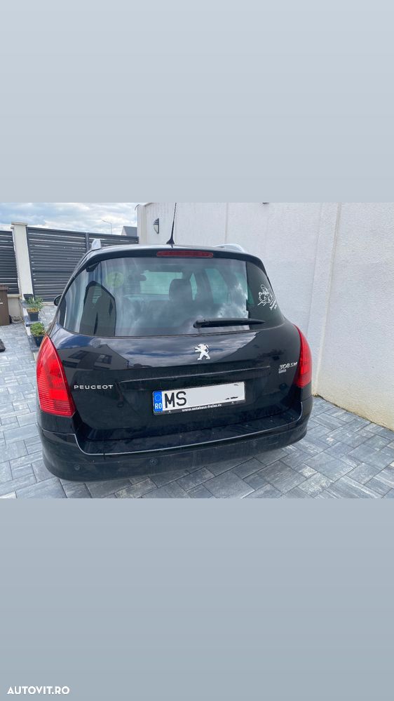 Peugeot 308 1.6HDi Confort Pack - 1