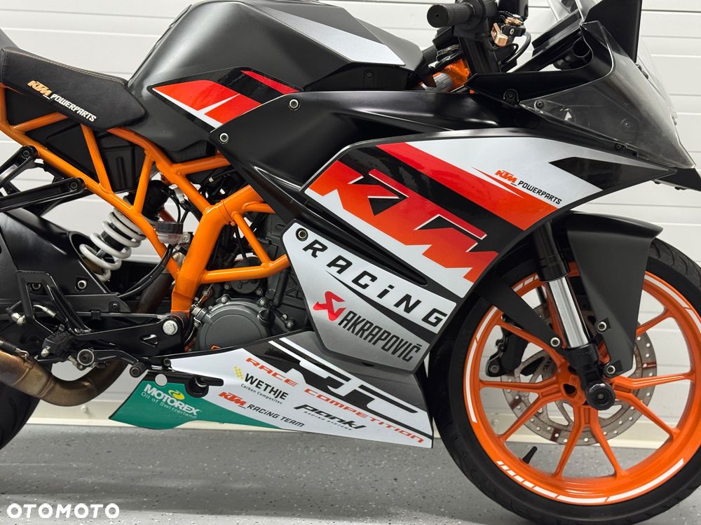 KTM RC 125 - 9