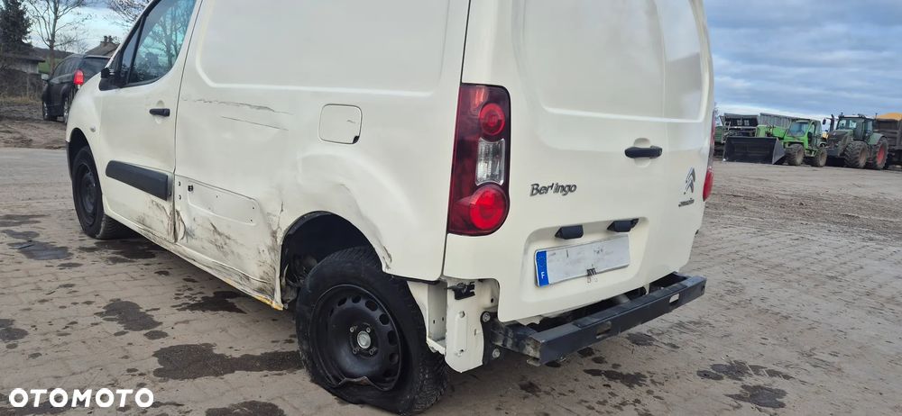 Citroën BERLINGO - 19