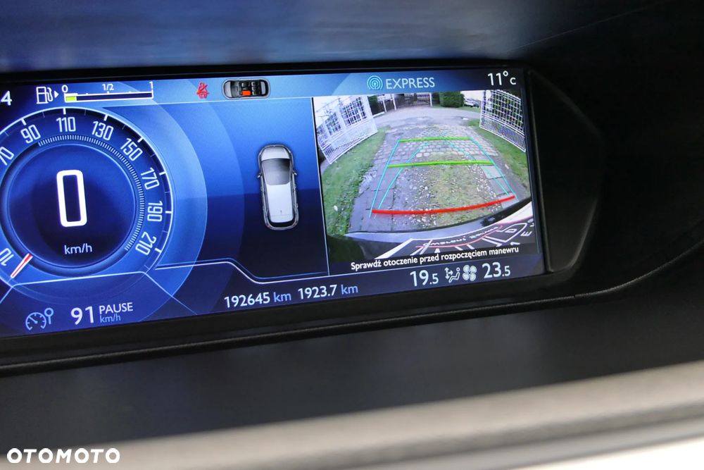 Citroën C4 Picasso BlueHDi 120 Selection - 24