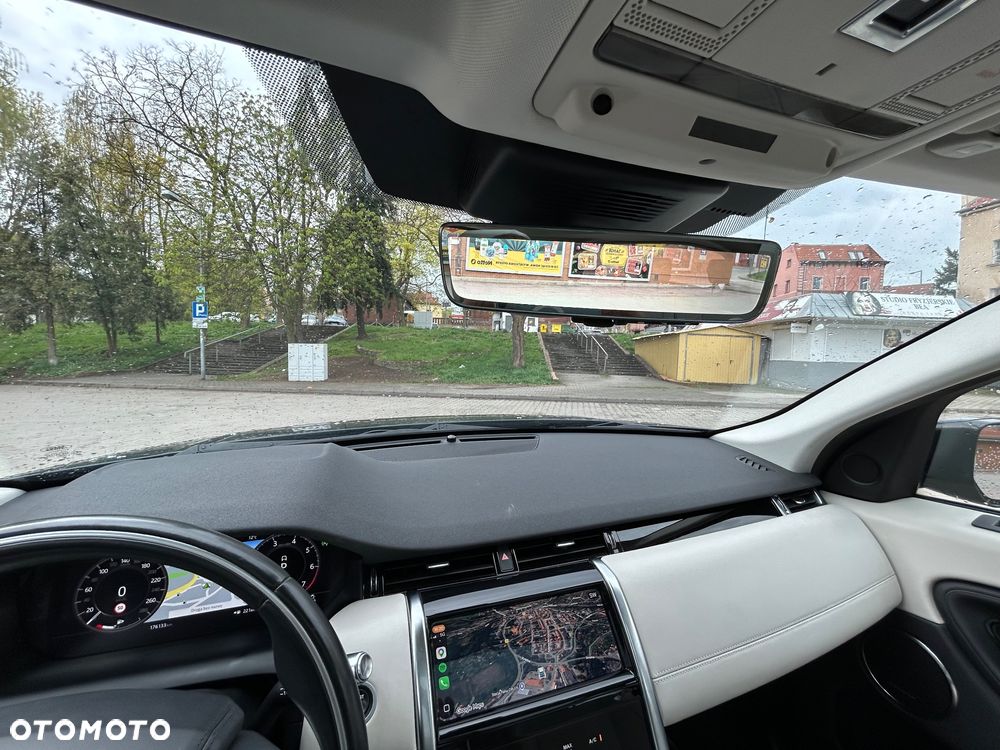 Land Rover Discovery Sport 2.0 P200 mHEV HSE - 13